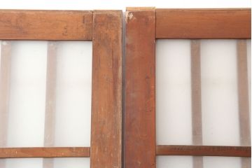 アンティーク建具　昭和初期　ヒノキ材・腰板ケヤキ材　背高サイズの格子ガラス戸2枚セット(引き戸、建具、蔵戸、玄関戸)(R-044887)