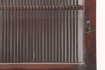 アンティーク建具　明治期　総ケヤキ材　味わい深い雰囲気たっぷりの格子蔵戸(玄関戸、格子戸、引き戸、建具)(R-044888)