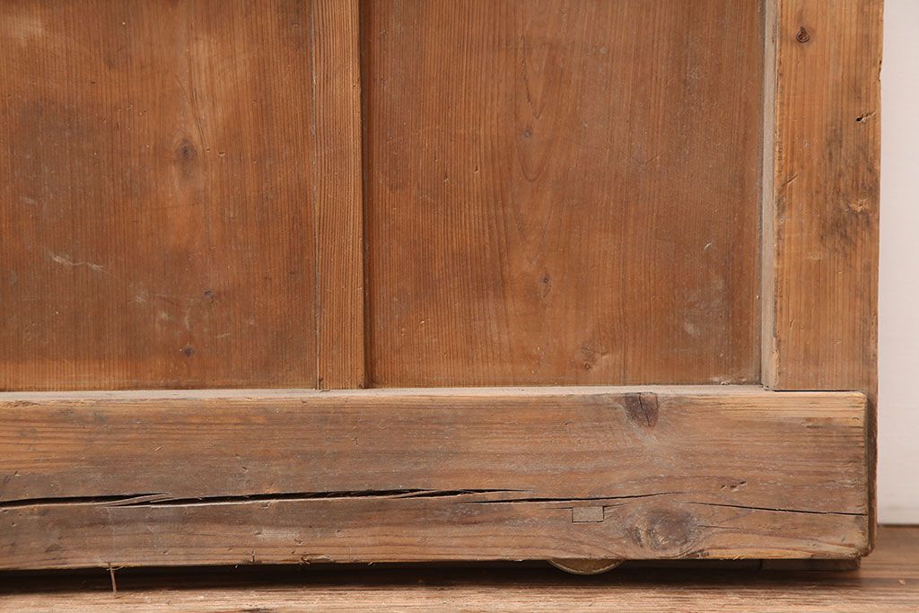 アンティーク建具　明治大正期　ヒノキ材　味わい深さが魅力の蔵戸(玄関戸、引き戸)(R-044892)