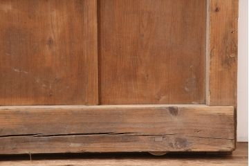 アンティーク建具　明治大正期　ヒノキ材　味わい深さが魅力の蔵戸(玄関戸、引き戸)(R-044892)