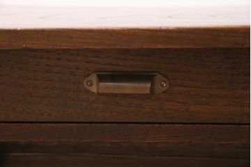 アンティーク家具　明治大正期　ケヤキ材　天板一枚板　引き出し付き　深みのある木味が魅力の文机(ローテーブル、座机)(R-044895)