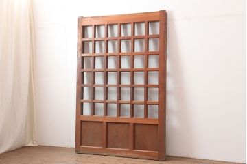 アンティーク建具　明治大正期　総ケヤキ材　重厚な和空間を演出する格子蔵戸(きつね格子、狐格子、建具、玄関戸、格子戸、マス目、升目)(R-044897)