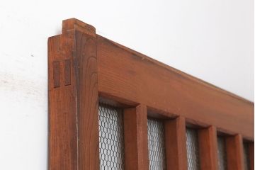 アンティーク建具　明治大正期　総ケヤキ材　重厚な和空間を演出する格子蔵戸(きつね格子、狐格子、建具、玄関戸、格子戸、マス目、升目)(R-044897)