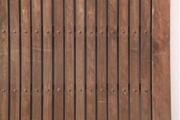 アンティーク建具　大正昭和初期　ヒノキ材　升目格子が目を惹く蔵戸(玄関戸、引き戸、建具)(R-044898)