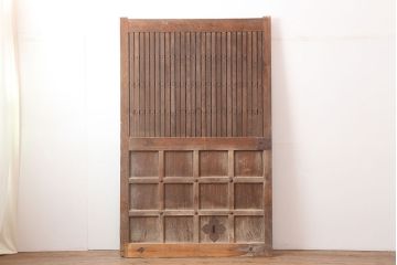 アンティーク建具　大正昭和初期　ヒノキ材　升目格子が目を惹く蔵戸(玄関戸、引き戸、建具)(R-044898)