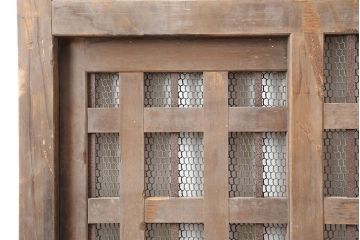 アンティーク建具　明治期　ヒノキ材製の古いくぐり戸(蔵戸、建具、玄関戸)(R-044901)