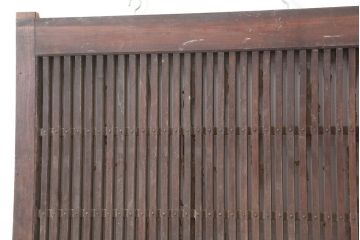 アンティーク建具　明治～大正期　総ケヤキ材　重厚感漂う格子蔵戸　(R-044903)