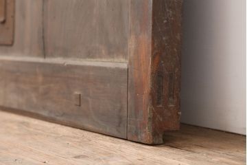 アンティーク建具　明治～大正期　総ケヤキ材　重厚感漂う格子蔵戸　(R-044903)