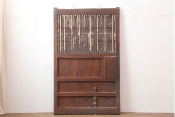 アンティーク建具　明治～大正期　総ケヤキ材　重厚感漂う格子蔵戸　(R-044903)
