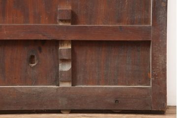 アンティーク建具　明治～大正期　総ケヤキ材　重厚感漂う格子蔵戸　(R-044903)