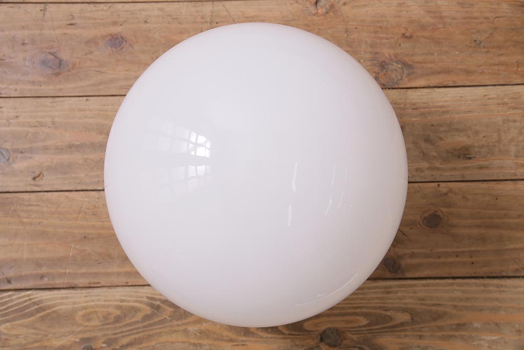 ビンテージ照明　シャビーな風合いが魅力の大きな天井照明(吊り下げ照明、ペンダントライト)(R-044905)