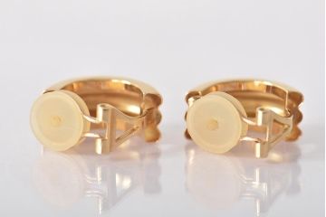 ヴィンテージアクセサリー　K18　モダンなデザインのビンテージゴールドイヤリング(R-044915)