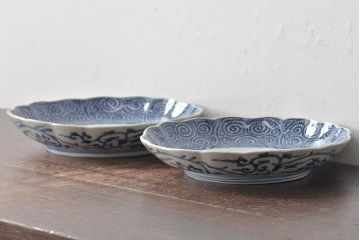江戸期　古伊万里　大明成化年製　蛸唐草文　七寸皿2枚(変形皿、和食器)(R-044920)