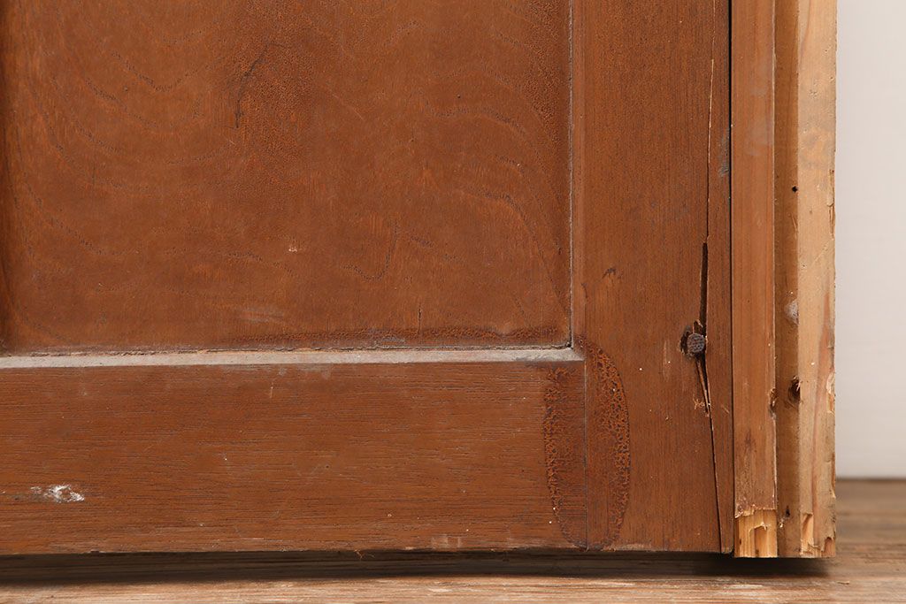 アンティーク建具　昭和中期　ガラス入りのデザインが魅力のドア(木製扉)(R-044922)