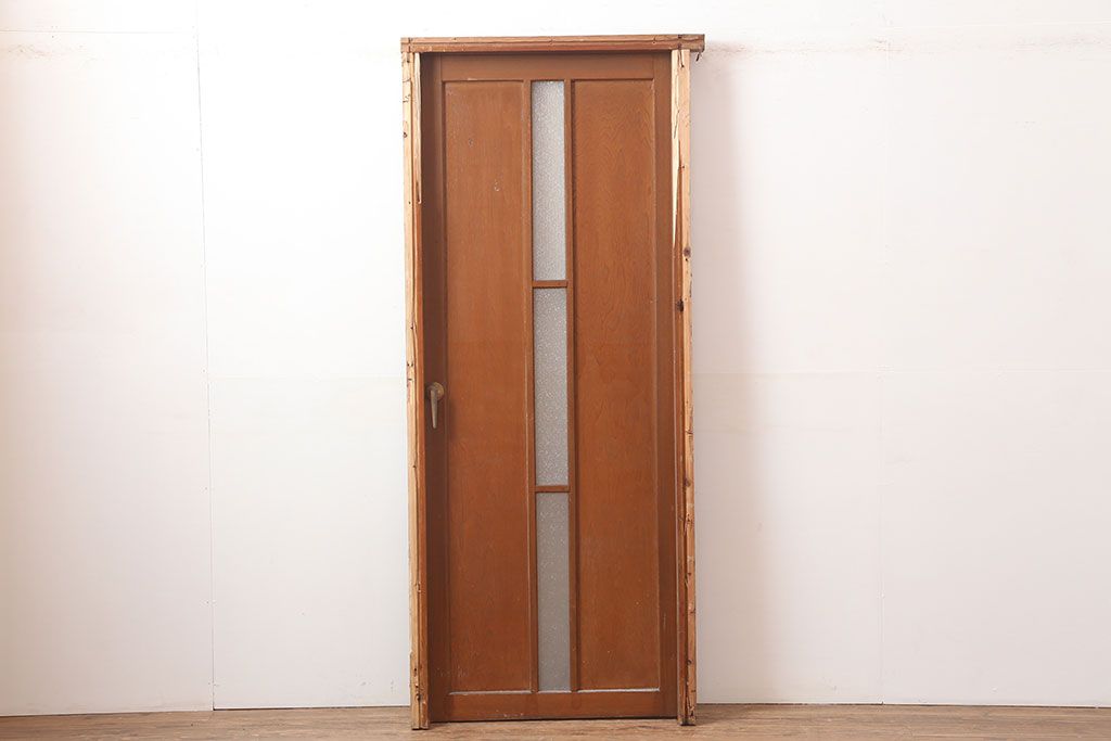 アンティーク建具　昭和中期　ガラス入りのデザインが魅力のドア(木製扉)(R-044922)