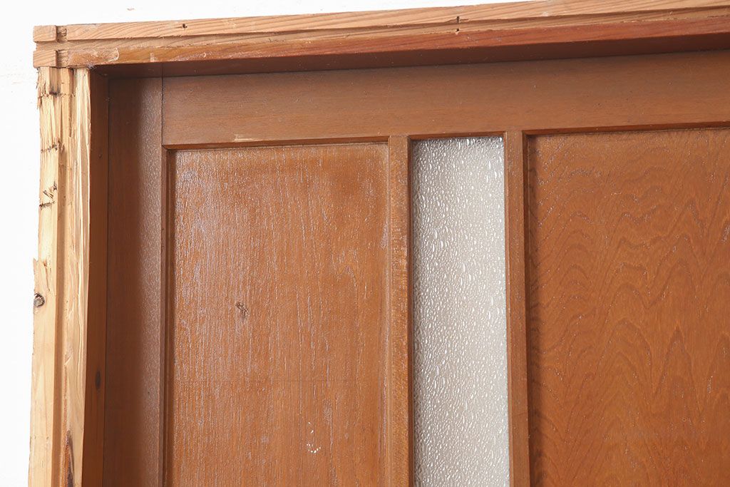 アンティーク建具　昭和中期　ガラス入りのデザインが魅力のドア(木製扉)(R-044922)