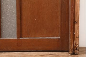 アンティーク建具　昭和中期　ガラス入りのデザインが魅力のドア(木製扉)(R-044922)