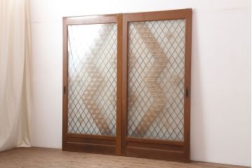 アンティーク建具　昭和中期　胡麻・麻の葉　組子がおしゃれなガラス戸2枚セット(引き戸、建具)(R-044935)