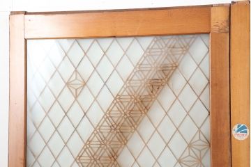 アンティーク建具　昭和中期　胡麻・麻の葉　組子がおしゃれなガラス戸2枚セット(引き戸、建具)(R-044935)