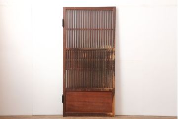 アンティーク建具　昭和初期　自由蝶番付き　腰板ケヤキ材　和の雰囲気漂うガラス入り格子扉(木製ドア)(R-044937)
