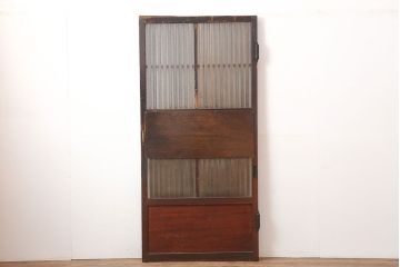 アンティーク建具　昭和初期　自由蝶番付き　腰板ケヤキ材　和の雰囲気漂うガラス入り格子扉(木製ドア)(R-044937)