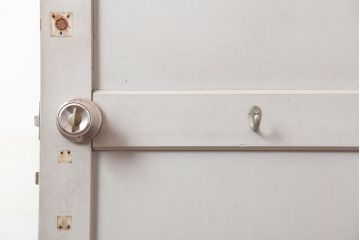 ヴィンテージ建具　昭和中期　フレンチナチュラルな空間に合うペイントドア　(R-044938)