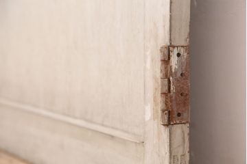 アンティーク建具　昭和中期　ダイヤガラス入り　フレンチシャビーにも合うペイントドア(木製扉)(R-044940)