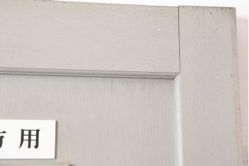アンティーク建具　昭和中期　レトロなダイヤガラス入りのペイントドア(木製扉)(R-044944)