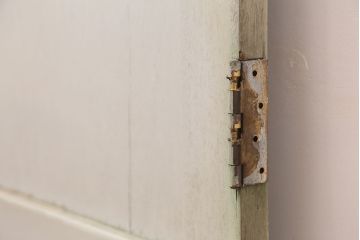 アンティーク建具　昭和中期　レトロなダイヤガラス入りのペイントドア(木製扉)(R-044944)