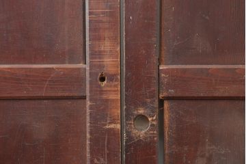 アンティーク建具　明治期　古い木の風合いが魅力のシンプルな板戸2枚セット(帯戸、引き戸)(R-044953)