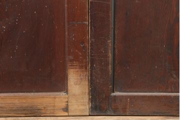 アンティーク建具　明治期　古い木の風合いが魅力のシンプルな板戸2枚セット(帯戸、引き戸)(R-044953)