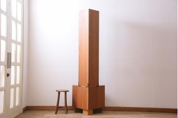 ヴィンテージ家具　G-PLAN(ジープラン)　北欧家具　チーク材　コーナーキャビネット(コーナーシェルフ、棚、戸棚、ビンテージ)(R-044961)