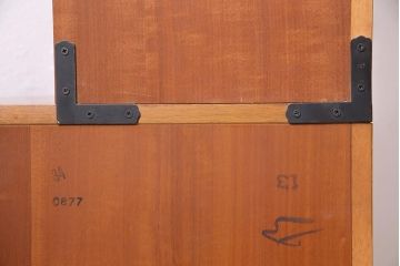 ヴィンテージ家具　G-PLAN(ジープラン)　北欧家具　チーク材　コーナーキャビネット(コーナーシェルフ、棚、戸棚、ビンテージ)(R-044961)