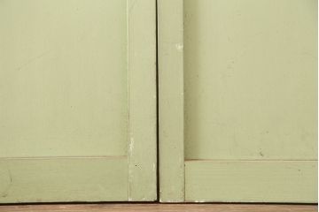 アンティーク建具　昭和中期　すりガラス入り　淡い色合いのペイントが素敵なガラス戸4枚セット(引き戸)(R-044971)