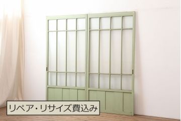 アンティーク建具　昭和中期　結霜・すりガラス入り　淡い色合いのペイントがおしゃれなガラス戸2枚セット(引き戸)(R-044983)