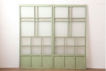 アンティーク建具　昭和中期　レトロガラス・すりガラス入り　淡い色合いのペイントが愛らしいガラス戸2枚セット(引き戸)(R-044984)