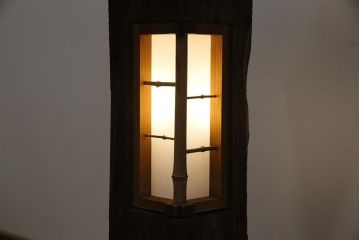 アンティーク照明　国産ビンテージ　杉材　和の風情漂う灯籠(灯篭)(R-044993)