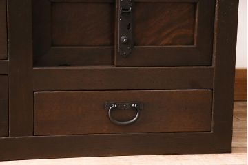 アンティーク家具　ヒノキ材　横桟引き戸が魅力的な美濃帳場箪笥・下段(収納棚、キャビネット)(R-044997)