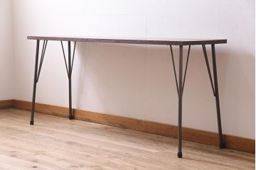 ビンテージ家具　和製　昭和中期　ラワン一枚板　まっすぐな縞模様の木目が魅力の鉄脚テーブル(作業台、アイアンテーブル、コンソールテーブル)(R-044999)