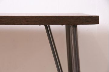 ビンテージ家具　和製　昭和中期　ラワン一枚板　まっすぐな縞模様の木目が魅力の鉄脚テーブル(作業台、アイアンテーブル、コンソールテーブル)(R-044999)