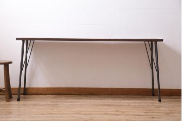 ビンテージ家具　和製　昭和中期　ラワン一枚板　まっすぐな縞模様の木目が魅力の鉄脚テーブル(作業台、アイアンテーブル、コンソールテーブル)(R-044999)