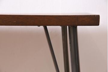 ビンテージ家具　和製　昭和中期　ラワン一枚板　古い木の質感が味わい深い鉄脚テーブル(作業台、アイアンテーブル、コンソールテーブル)(R-045000)