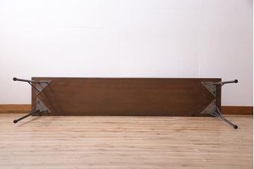 ビンテージ家具　和製　昭和中期　ラワン一枚板　古い木の質感が味わい深い鉄脚テーブル(作業台、アイアンテーブル、コンソールテーブル)(R-045000)