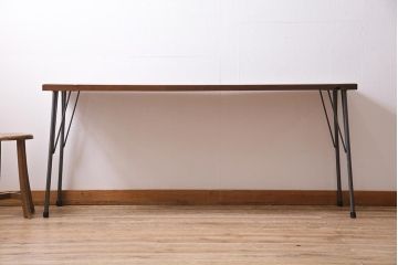 ビンテージ家具　和製　昭和中期　ヒノキ一枚板　古材を活かした鉄脚テーブル(作業台、アイアンテーブル、コンソールテーブル)(R-045001)