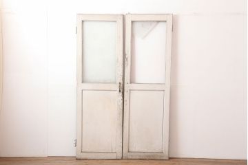 アンティーク建具　両開き　ナチュラルやフレンチインテリアに合うペイントガラス扉2枚セット(ドア、建具)(R-045007)
