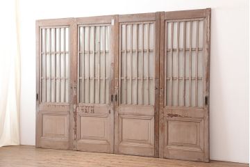 アンティーク建具　昭和中期　ペイント　古びた風合いのペイントが魅力のガラス戸4枚セット(引き戸)(R-045009)