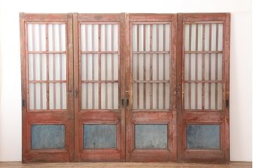 アンティーク建具　昭和中期　ペイント　古びた風合いのペイントが魅力のガラス戸4枚セット(引き戸)(R-045009)