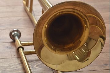 古い　NIKKAN(ニッカン)　トロンボーン　709151(日本管楽器)(R-045013)