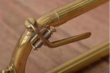 古い　NIKKAN(ニッカン)　トロンボーン　709151(日本管楽器)(R-045013)