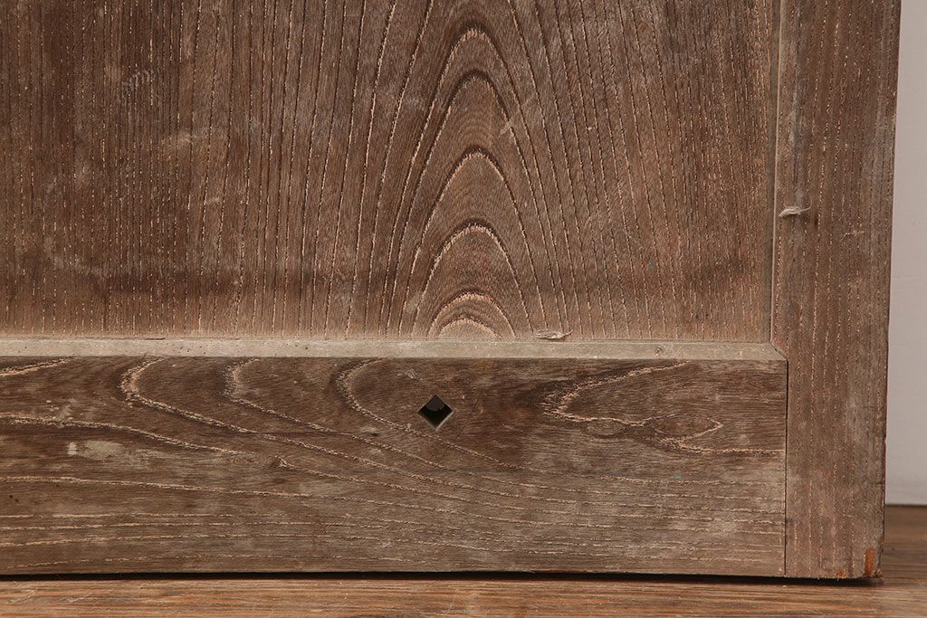 アンティーク建具　明治大正期　総ケヤキ材　重厚な風格漂う蔵戸(玄関戸、引き戸、建具)(R-045020)